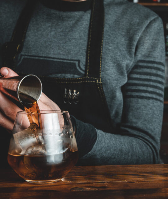 barman-with-cocktail